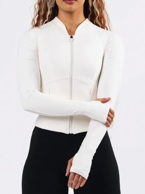 Alphalete aura sculpt jacket lace Size Small NWOT